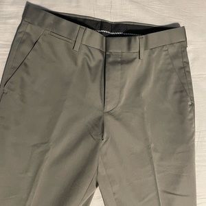 Express Mens Dark Green/Olive Dress Pant. 28x28.5
